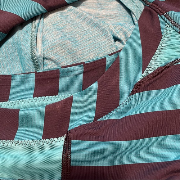 Lululemon 2-in-Run Tank - Blue - Size 6 - Picture 8 of 10